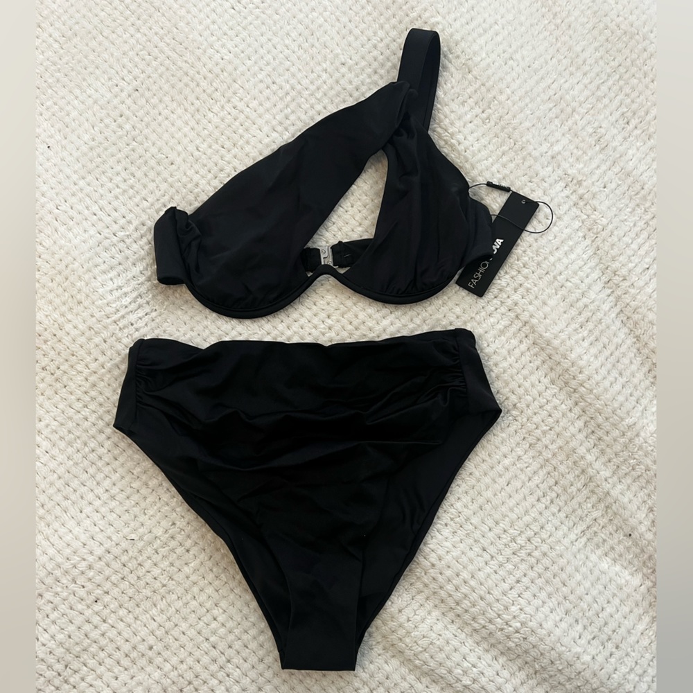 Bikini 2 piece MEDIUM